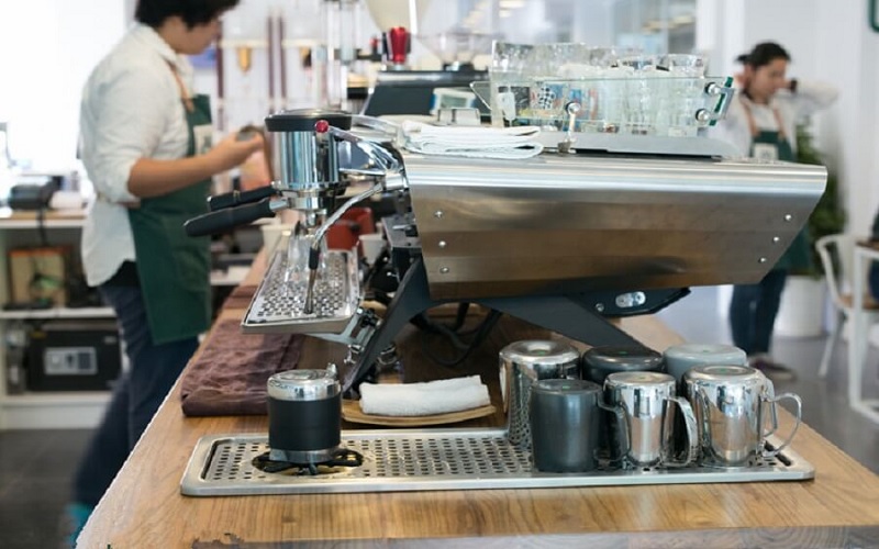 tiêu chí chọn mua máy pha cà phê cho quán lớn